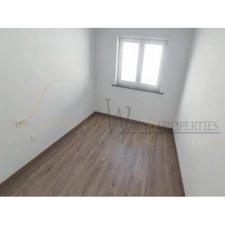 Sprzedaż - Nieruchomości - Dom / Apartament - Calle la Calzada 1