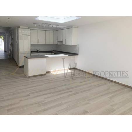 Sprzedaż - Nieruchomości - Dom / Apartament - Calle El Jable 1