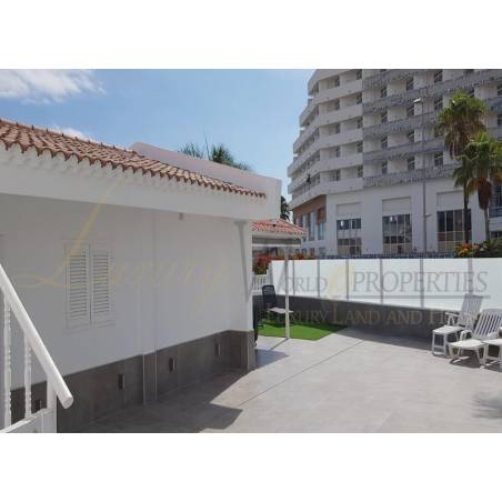 Sprzedaż - Nieruchomości - Dom / Apartament - Avenida Eugenio Dominguez Alfonso 1