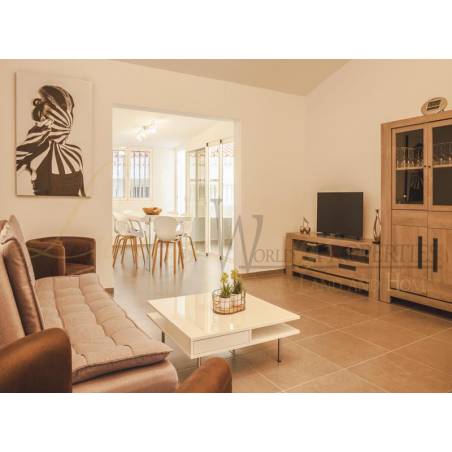 Sprzedaż - Nieruchomości - Dom / Apartament - Avenida Eugenio Dominguez Alfonso 1