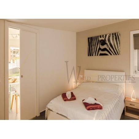 Sprzedaż - Nieruchomości - Dom / Apartament - Avenida Eugenio Dominguez Alfonso 1