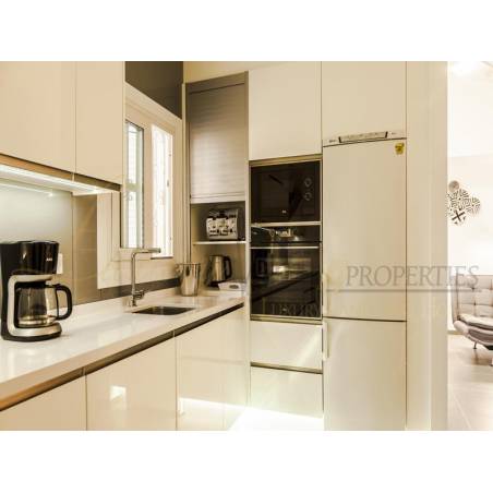 Sprzedaż - Nieruchomości - Dom / Apartament - Avenida Eugenio Dominguez Alfonso 1