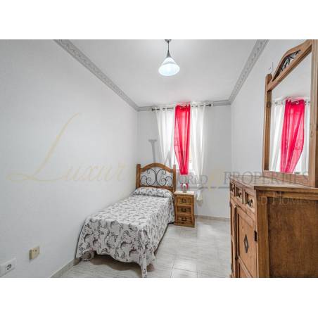 Sprzedaż - Nieruchomości - Dom / Apartament - Calle El Morro 1