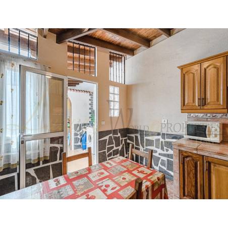 Sprzedaż - Nieruchomości - Dom / Apartament - Calle El Morro 1