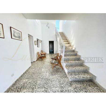 Sprzedaż - Nieruchomości - Dom / Apartament - Tejina de Isora 1