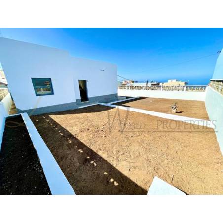 Sprzedaż - Nieruchomości - Dom / Apartament - Tejina de Isora 1