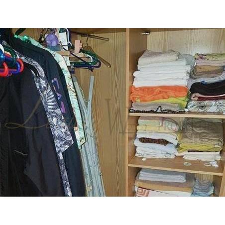 Sprzedaż - Nieruchomości - Dom / Apartament - Calle de Miguel León 1