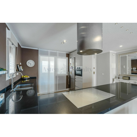 Sprzedaż - Nieruchomości - Apartment - El Madroñal, Adeje 2