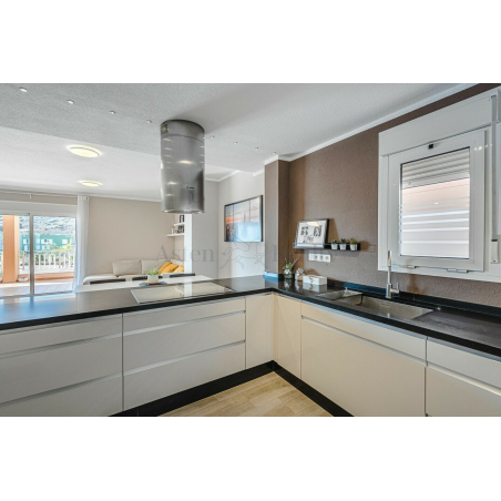 Sprzedaż - Nieruchomości - Apartment - El Madroñal, Adeje 2