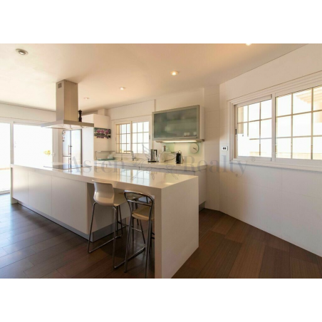 Sprzedaż - Nieruchomości - Villa - San Eugenio Alto, Adeje 7