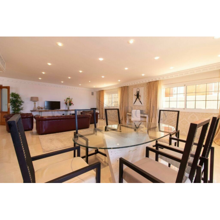 Sprzedaż - Nieruchomości - Villa - San Eugenio Alto, Adeje 7